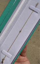 Load image into Gallery viewer, Single Bezel Bracelet