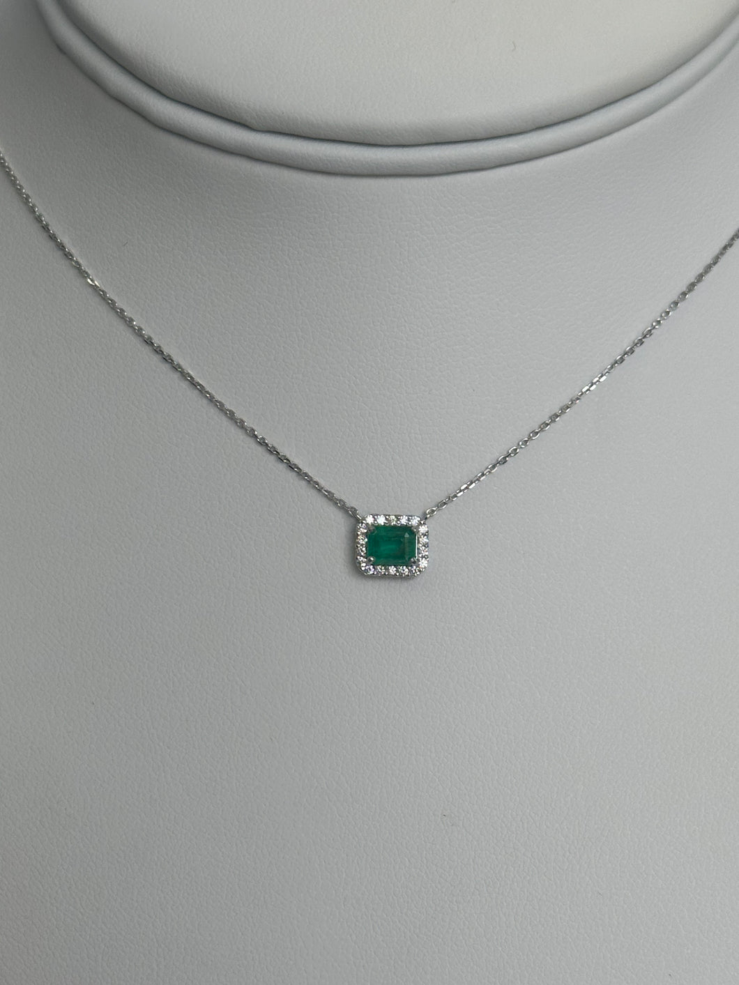 Emerald Halo Solitaire Necklace