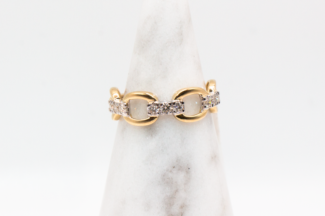 Chain Link Ring with Diamonds
